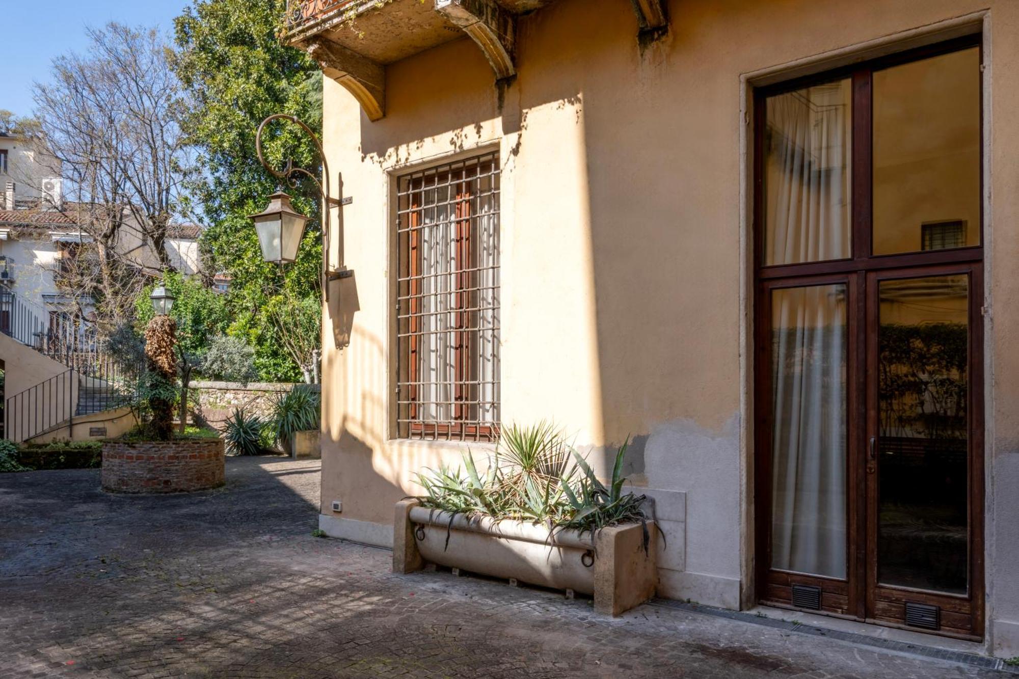 Verona City Lodge Exterior foto